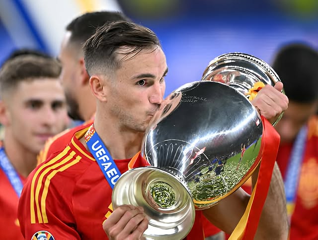 Fabián Ruiz Photos
